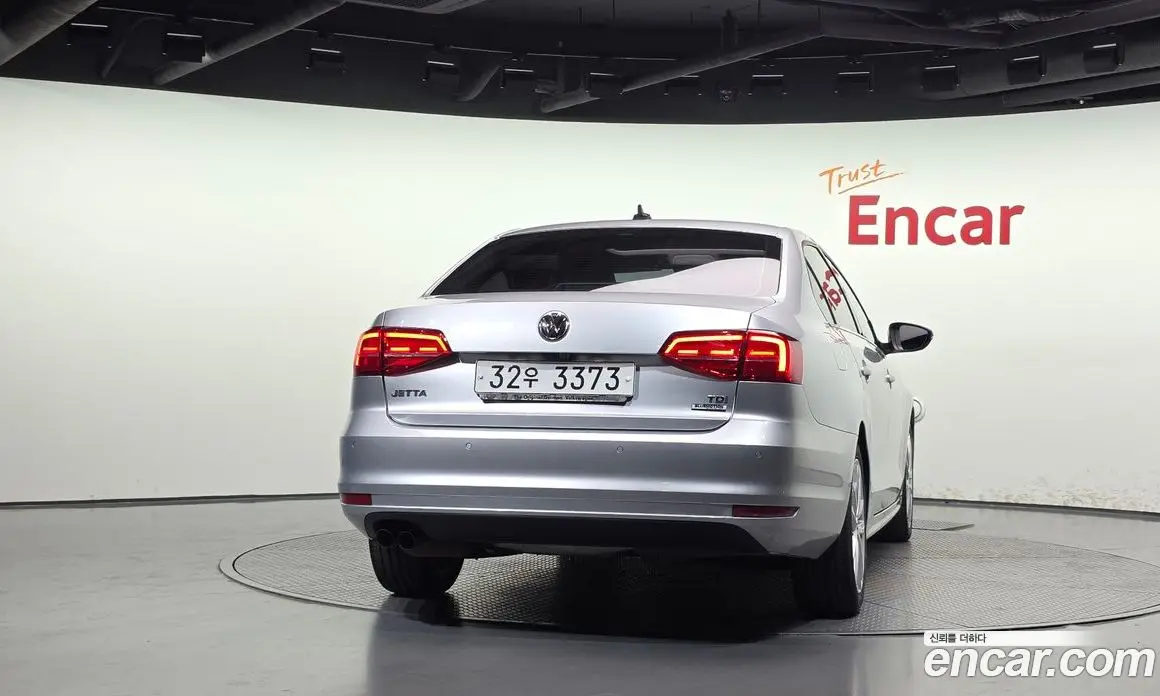 Volkswagen Jetta 2015 2.0 АКПП, фото 4