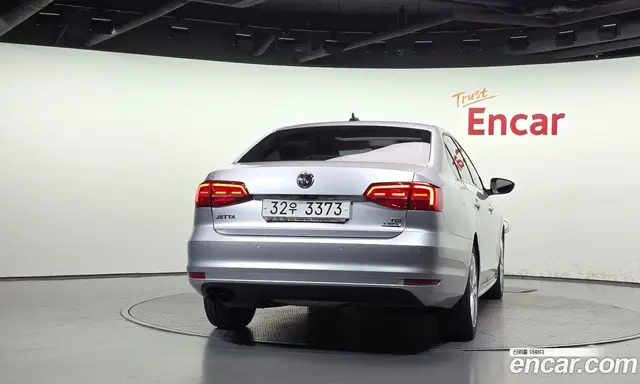 Volkswagen Jetta 2015 2.0 АКПП, миниатюра 4