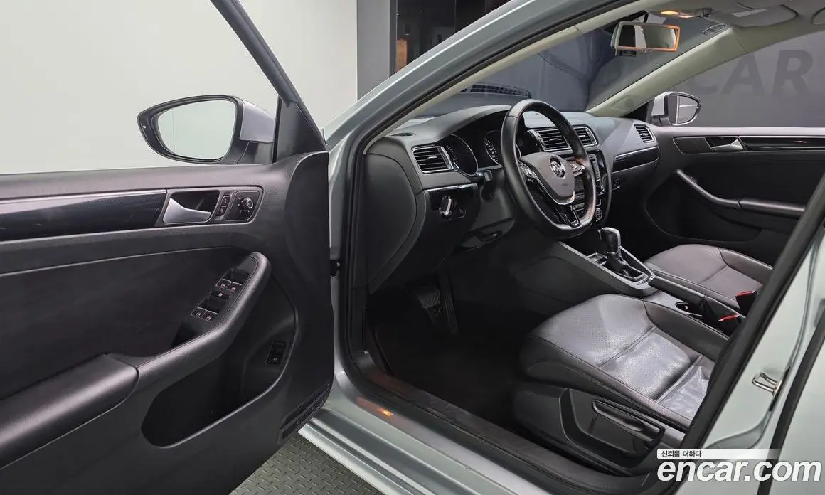 Volkswagen Jetta 2015 2.0 АКПП, фото 10