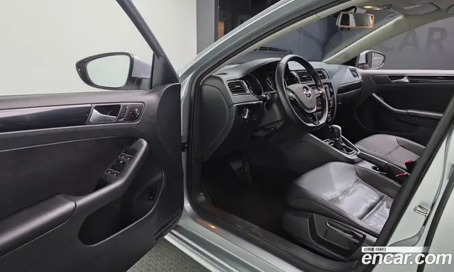 Volkswagen Jetta 2015 2.0 АКПП, миниатюра 10