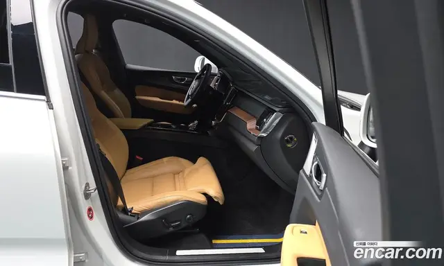 Volvo XC60 2024 2.0 АКПП, миниатюра 11