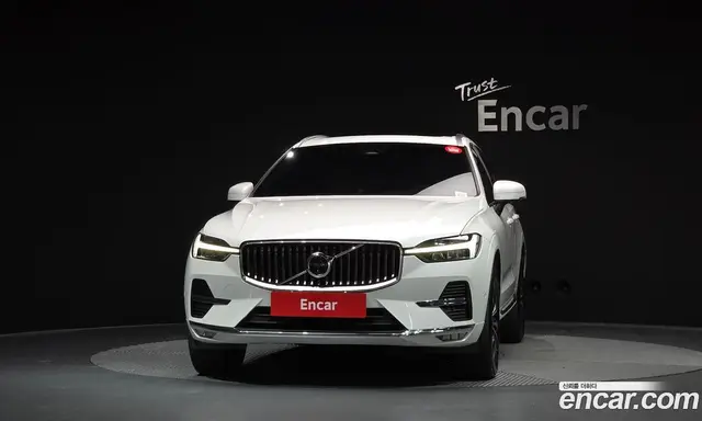 Volvo XC60 2024 2.0 АКПП, миниатюра 3