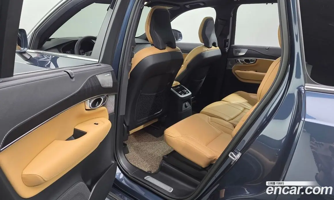 Volvo XC90 2023 2.0 АКПП, фото 16