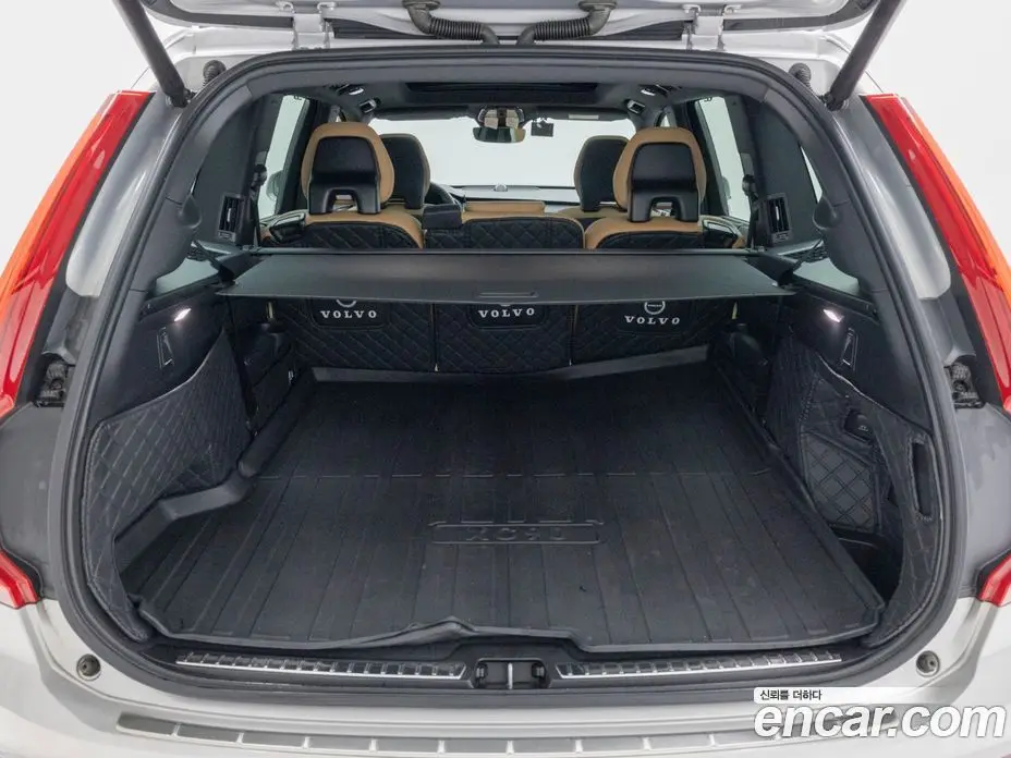 Volvo XC90 2023 2.0 АКПП, фото 18