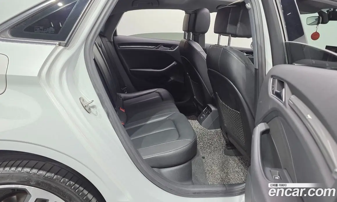 Audi A3 2020 2.0 АКПП, фото 18