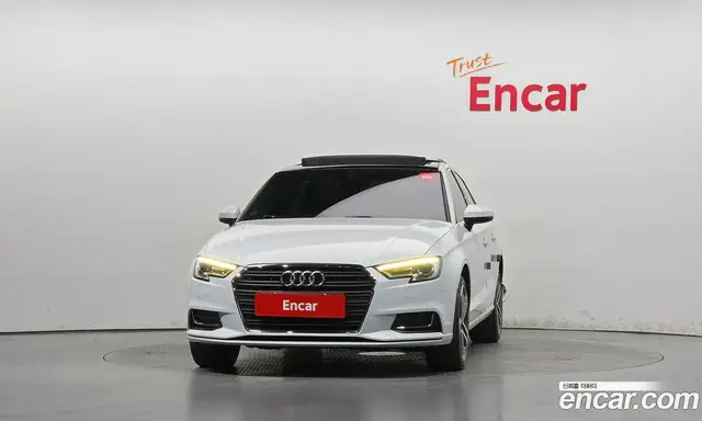 Audi A3 2020 2.0 АКПП, миниатюра 3