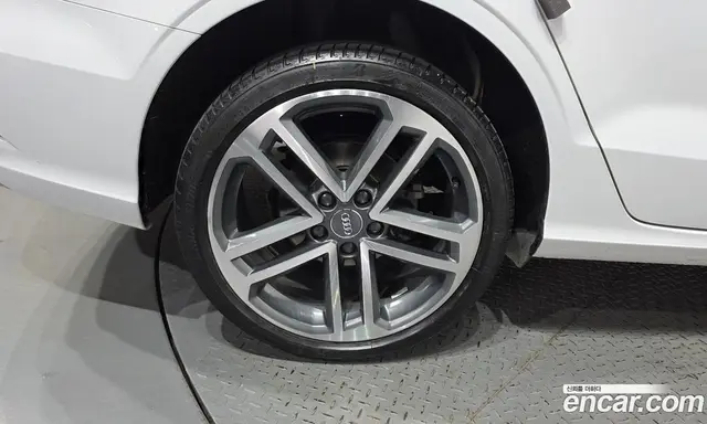 Audi A3 2020 2.0 АКПП, миниатюра 5