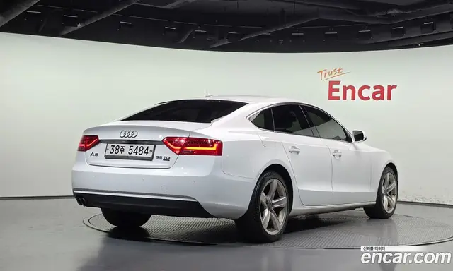 Audi A5 2013 2.0 АКПП, миниатюра 2