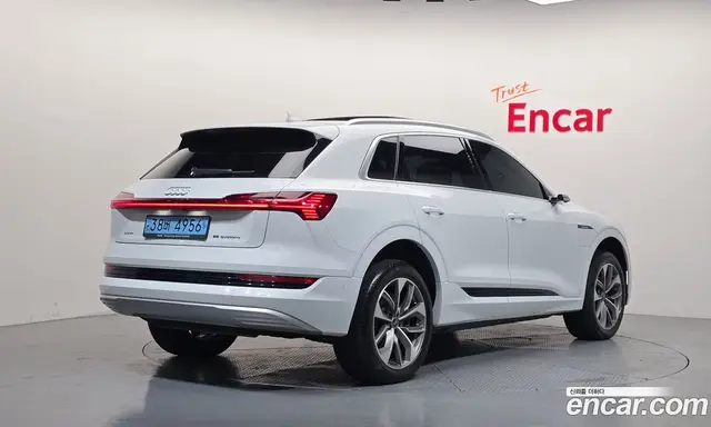 Audi e-tron 2022 0.2 АКПП, миниатюра 2