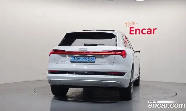 Audi e-tron 2022 0.2 АКПП, миниатюра 4