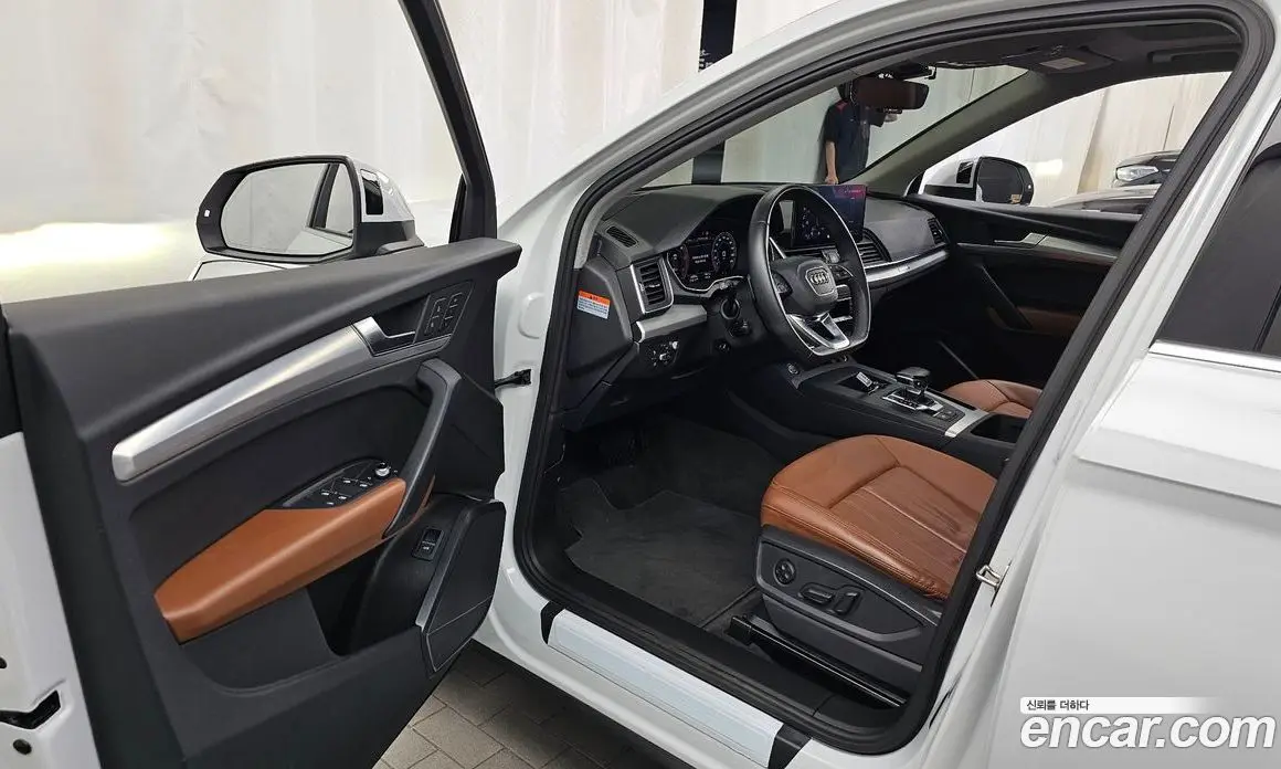 Audi Q5 2023 2.0 АКПП, фото 13
