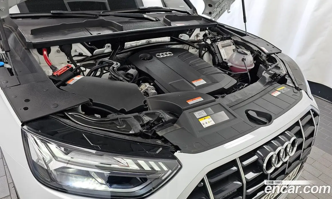 Audi Q5 2023 2.0 АКПП, фото 6
