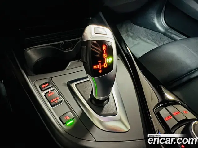 BMW 1 серия 2016 2.0 АКПП, миниатюра 9