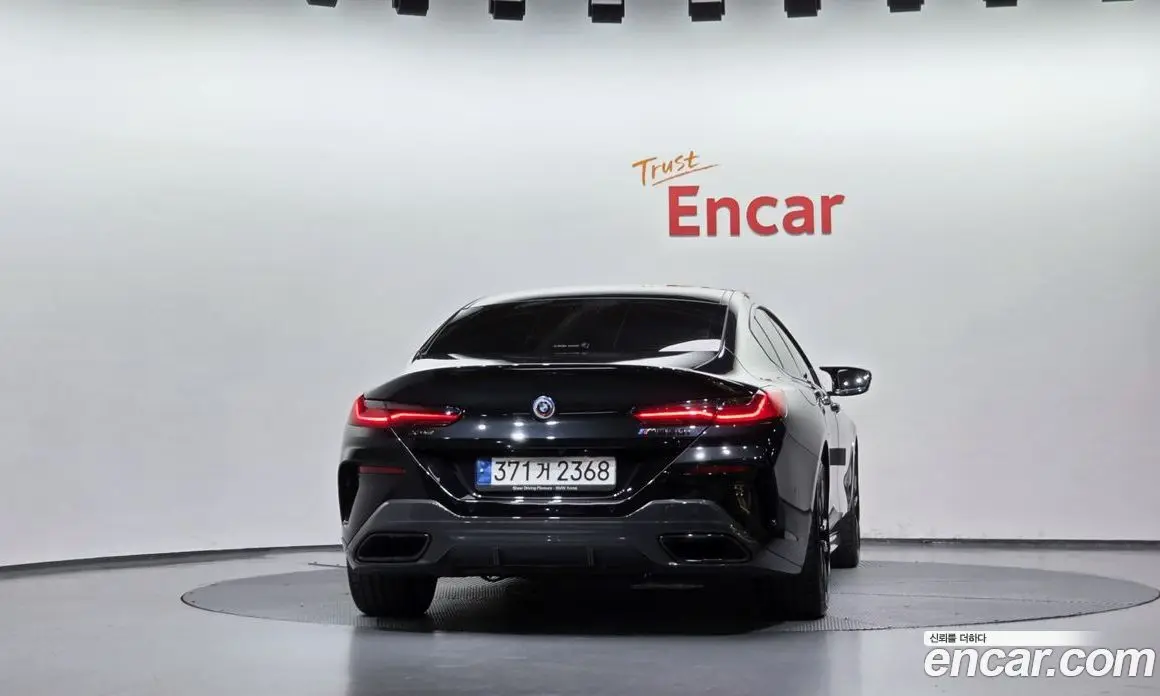 BMW 8 серия 2022 4.4 АКПП, фото 4