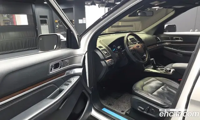 Ford Explorer 2018 2.3 АКПП, миниатюра 10 Ford Explorer 2018 2.3 АКПП, миниатюра 10