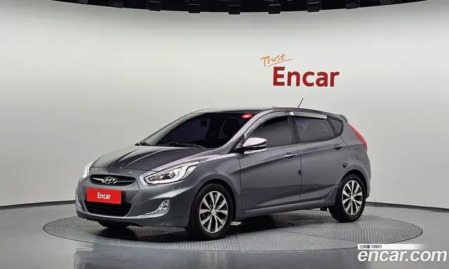 Hyundai Accent, 2013, 129 401 км