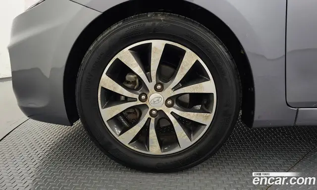 Hyundai Accent 2013 1.6 АКПП, миниатюра 5
