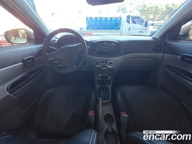 Hyundai Verna 2010 1.5 АКПП, миниатюра 12