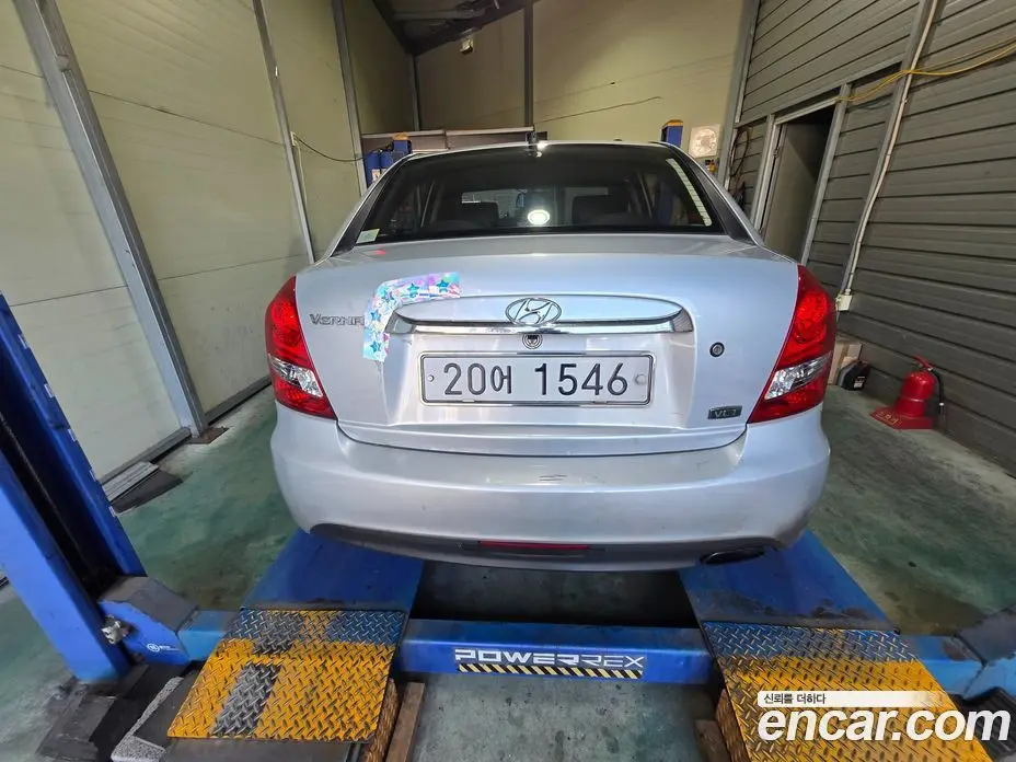 Hyundai Verna 2010 1.5 АКПП, фото 5