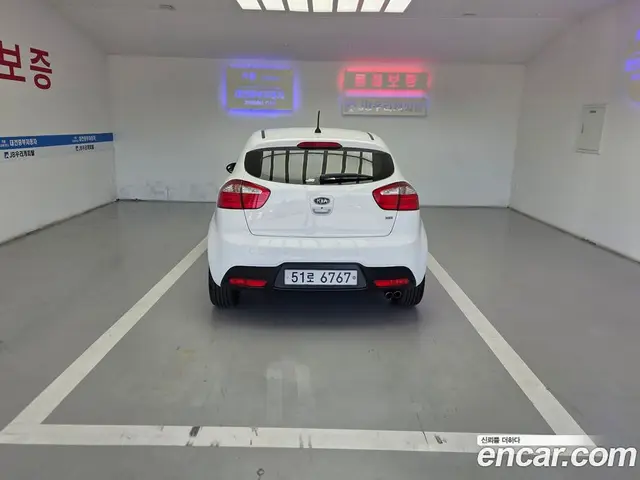Kia Pride 2013 1.6 АКПП, миниатюра 4