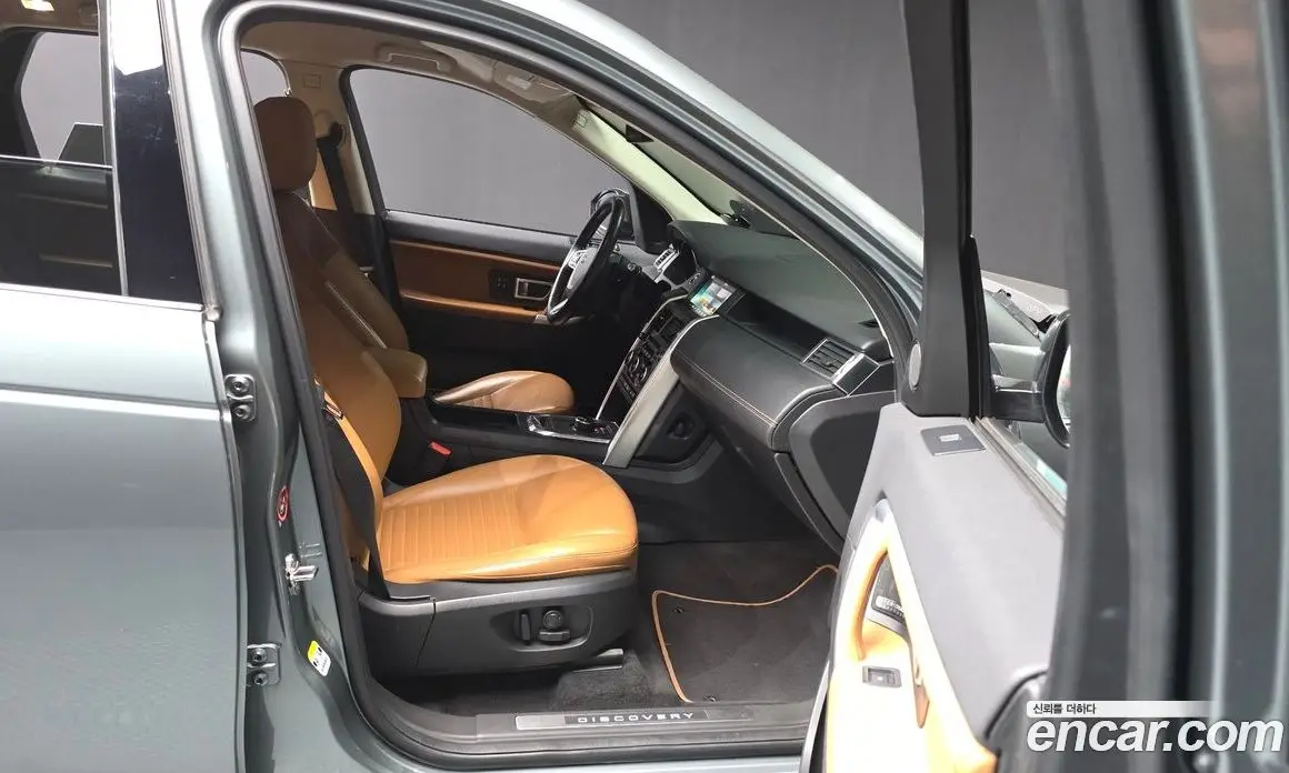 Land Rover Discovery Sport 2018 2.0 АКПП, фото 16