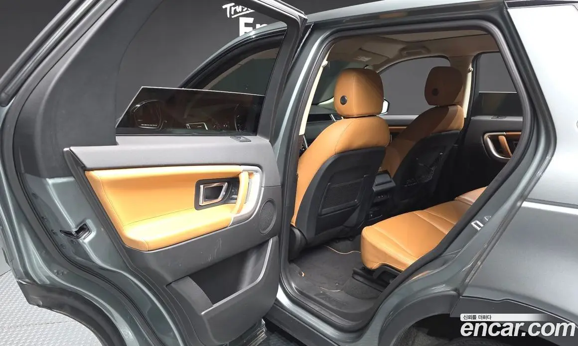 Land Rover Discovery Sport 2018 2.0 АКПП, фото 17