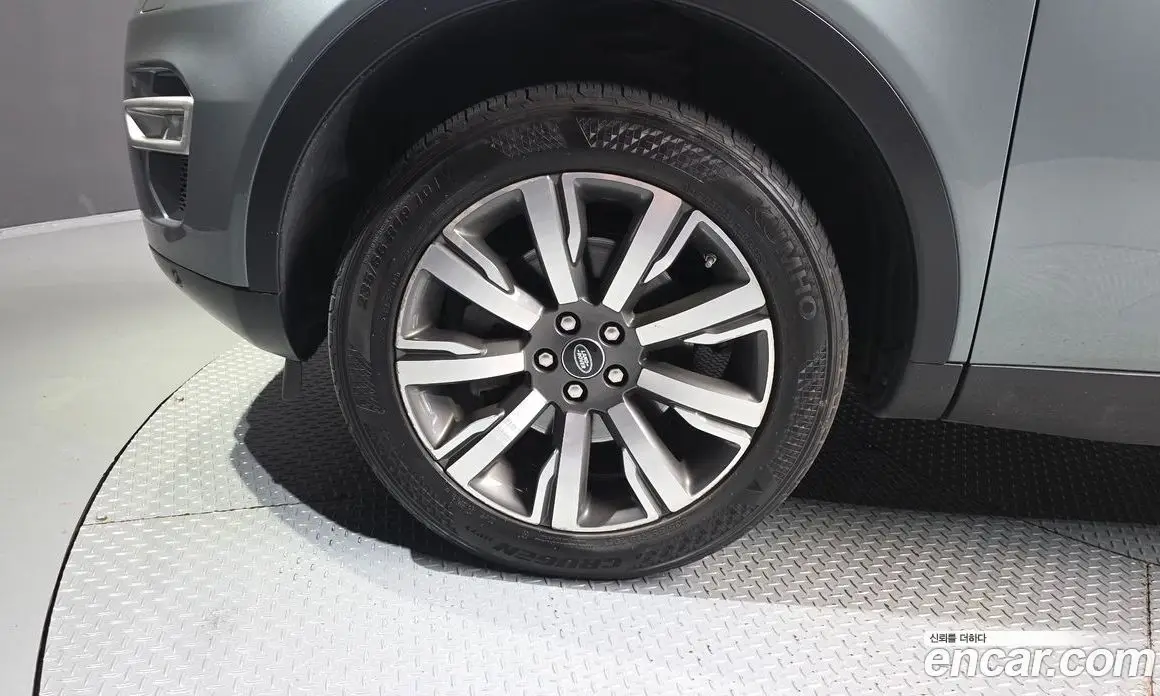Land Rover Discovery Sport 2018 2.0 АКПП, фото 5