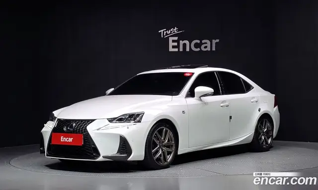 Lexus IS, 2018, 189 121 км