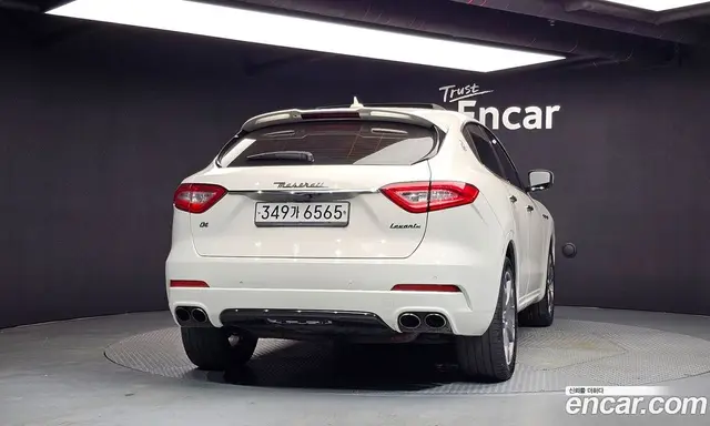 Maserati Levante 2017 3.0 АКПП, миниатюра 4 Maserati Levante 2017 3.0 АКПП, миниатюра 4