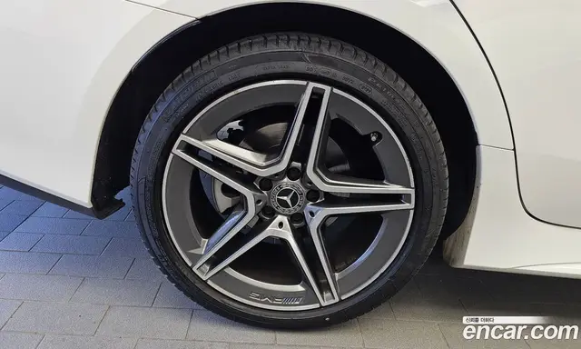Mercedes-Benz CLS-Class 2023 2.0 АКПП, миниатюра 5 Mercedes-Benz CLS-Class 2023 2.0 АКПП, миниатюра 5