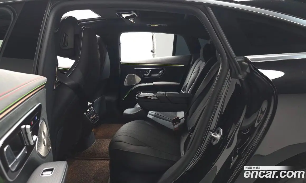 Mercedes-Benz EQS 2022 0.3 АКПП, фото 17
