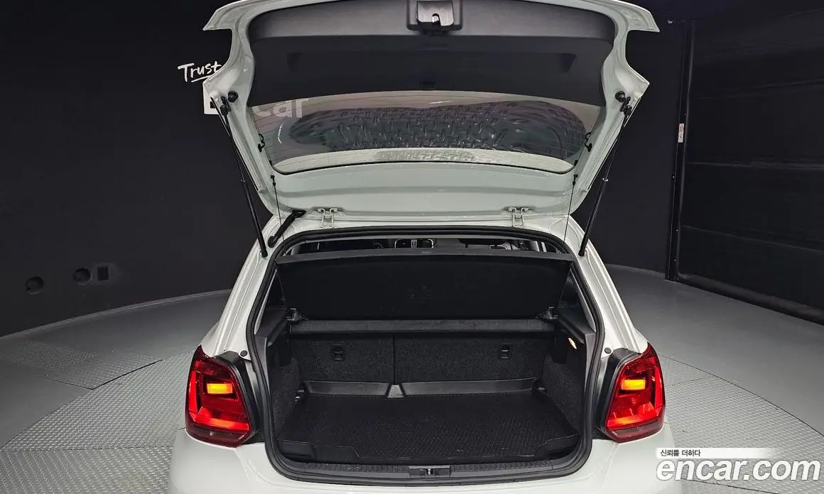 Volkswagen Polo 2016 1.4 АКПП, фото 20