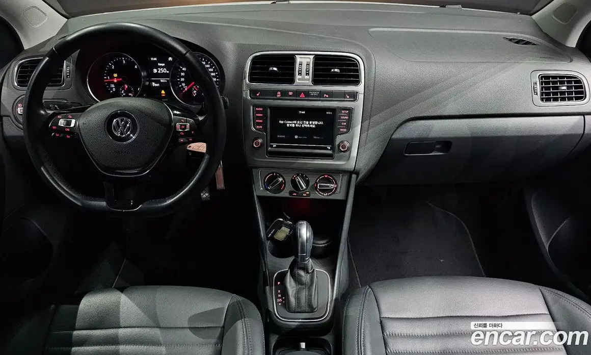 Volkswagen Polo 2016 1.4 АКПП, фото 7