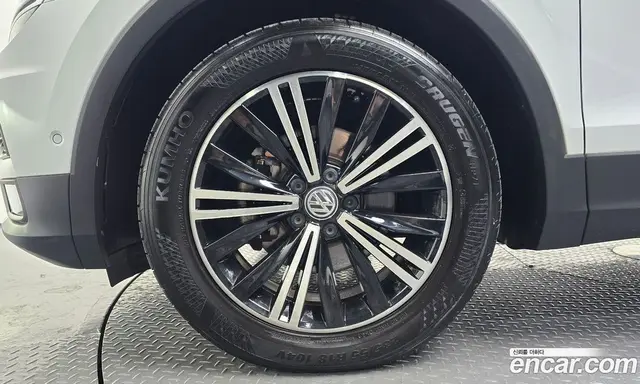 Volkswagen Tiguan 2020 2.0 АКПП, миниатюра 4