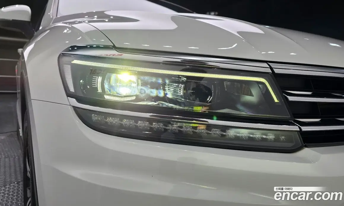 Volkswagen Tiguan 2020 2.0 АКПП, фото 7