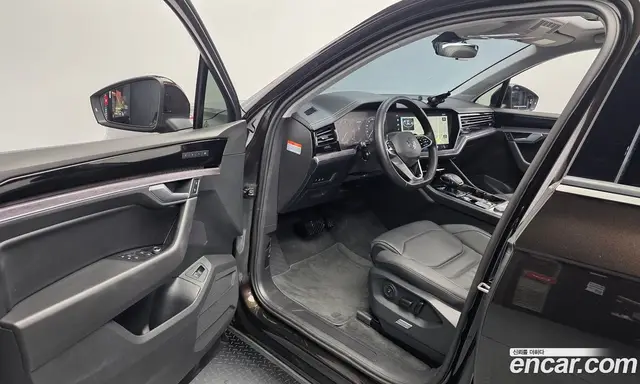 Volkswagen Touareg 2023 3.0 АКПП, миниатюра 12