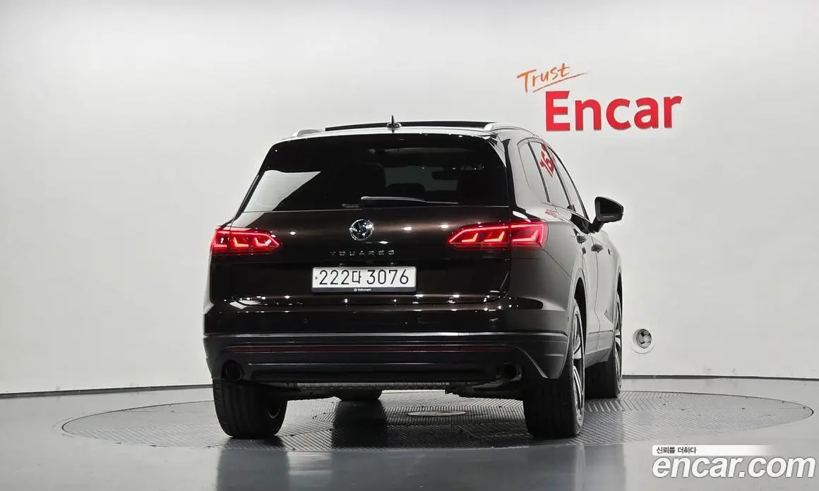 Volkswagen Touareg 2023 3.0 АКПП, фото 3