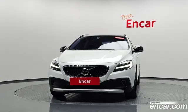 Volvo V40 2017 2.0 АКПП, миниатюра 2