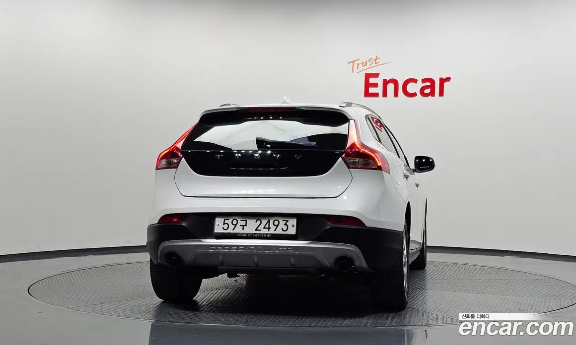 Volvo V40 2017 2.0 АКПП, фото 3