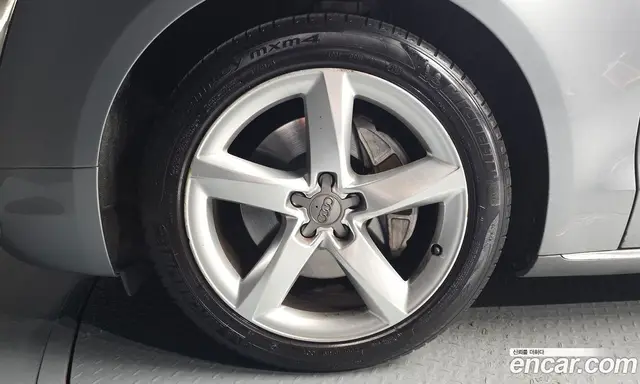 Audi A8 2012 3.0 АКПП, миниатюра 5 Audi A8 2012 3.0 АКПП, миниатюра 5