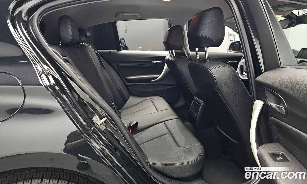 BMW 1 серия 2018 2.0 АКПП, фото 17