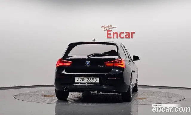 BMW 1 серия 2018 2.0 АКПП, миниатюра 3