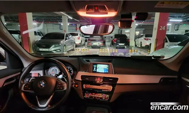 BMW X1 2018 2.0 АКПП, миниатюра 12