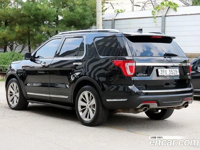 Ford Explorer 2019 2.3 АКПП, миниатюра 3 Ford Explorer 2019 2.3 АКПП, миниатюра 3