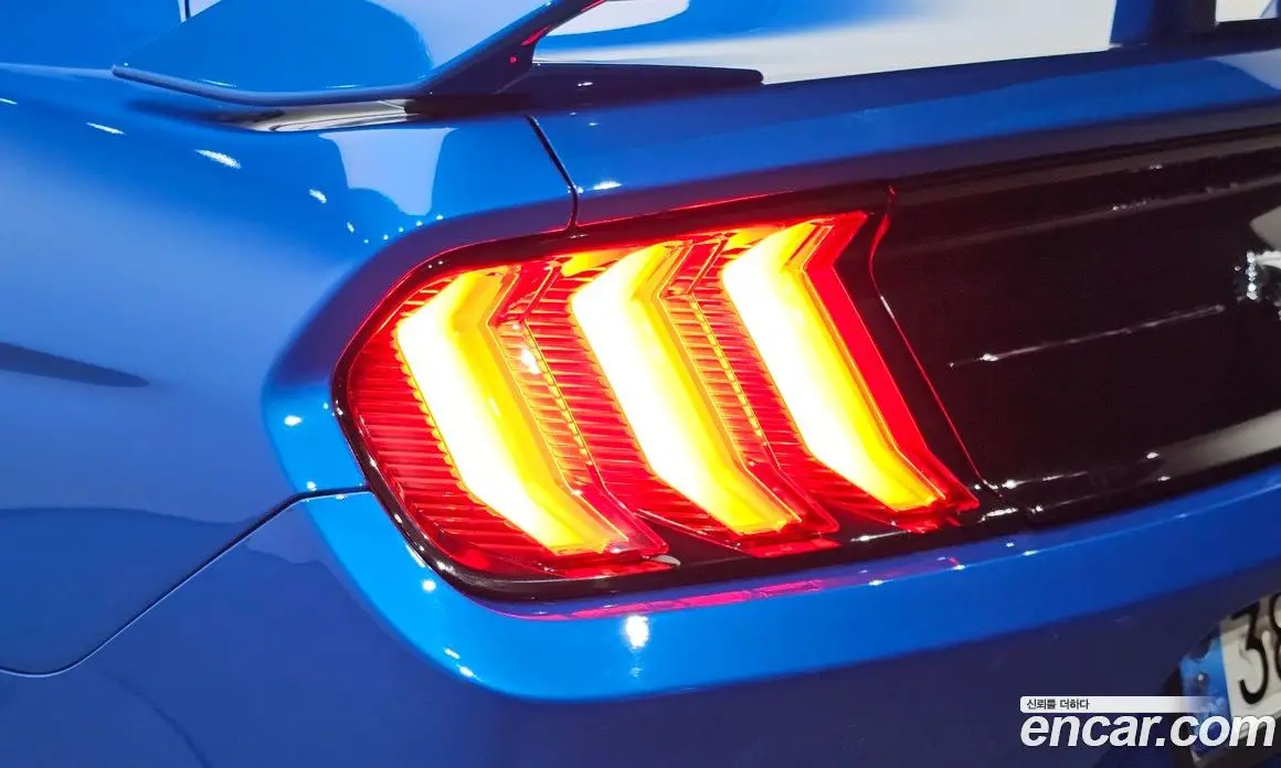 Ford Mustang 2020 2.3 АКПП, фото 9