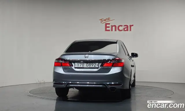 Honda Accord 2016 2.4 АКПП, миниатюра 3