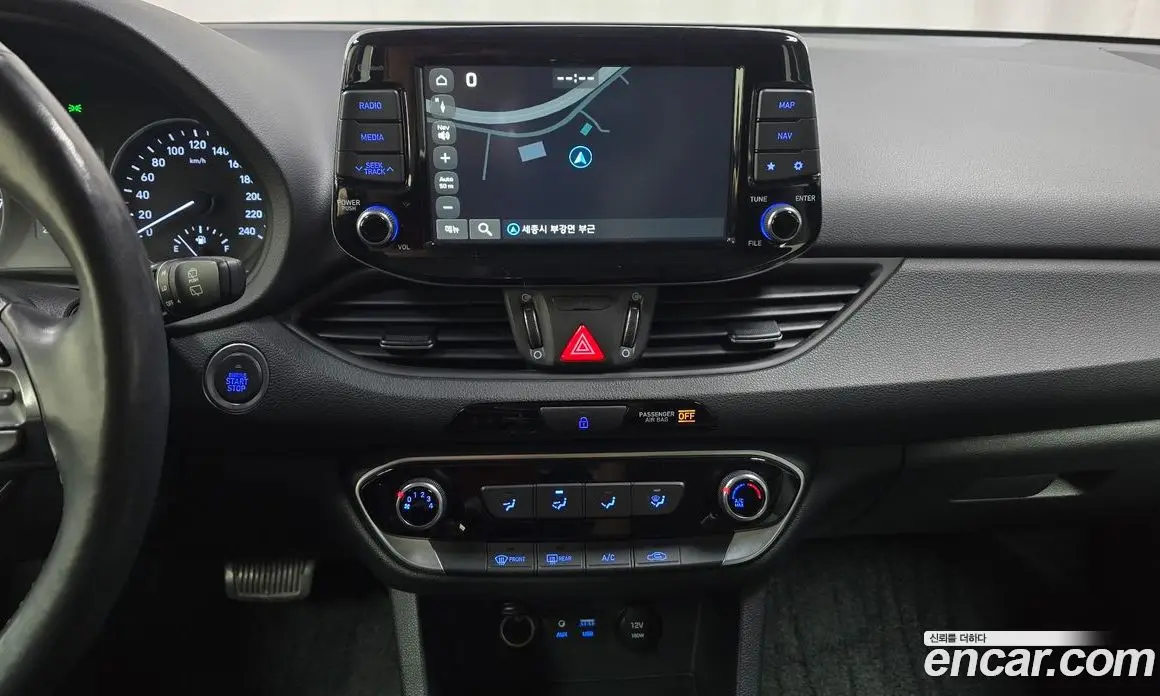Hyundai i30 2018 1.4 АКПП, фото 18