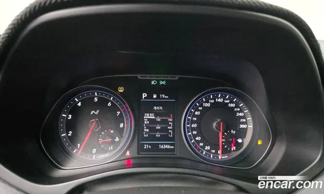 Hyundai Veloster 2022 2.0 АКПП, миниатюра 8