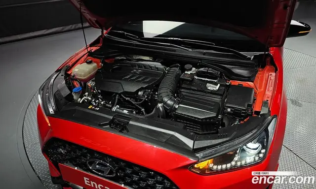Hyundai Veloster 2022 2.0 АКПП, миниатюра 6