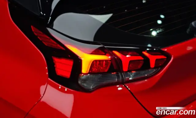 Hyundai Veloster 2022 2.0 АКПП, миниатюра 9